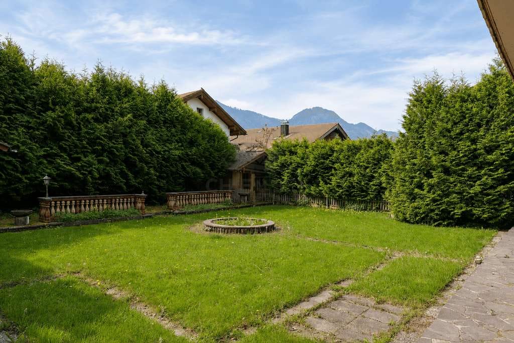 Immobilie in Ruhpolding - Großes parkähnliches Grundstück mit Altbestand zentral in Ruhpolding - Bild 2