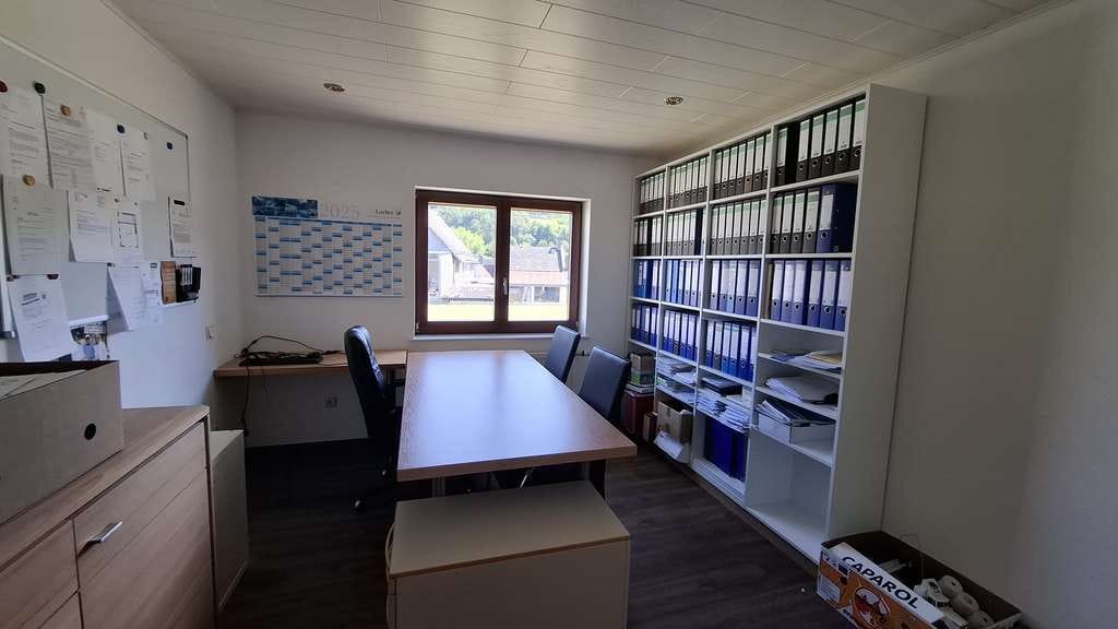 Immobilie in Willmenrod - Großzügiges Einfamilienhaus mit Einliegerwohnung + Garage - Bild 4