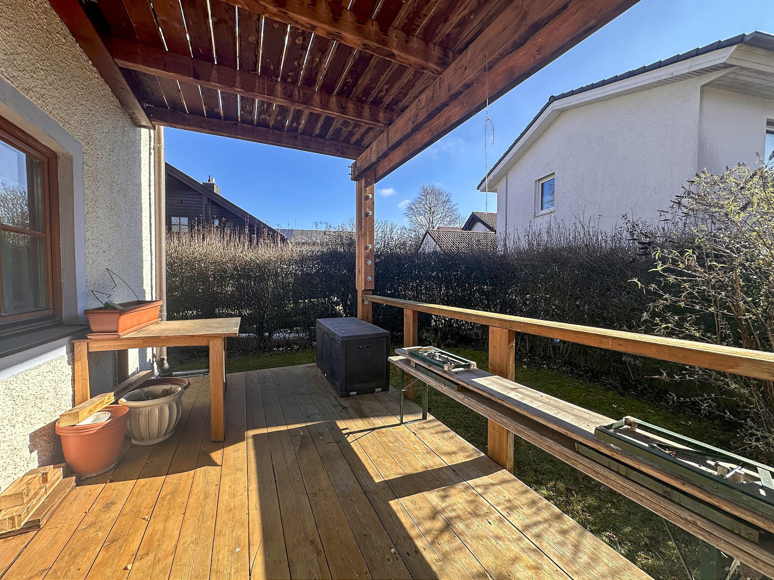 Immobilie in Höhenkirchen-Siegertsbrunn - Südausrichtung, Garten, Terrasse und zwei Balkone! - Bild 4