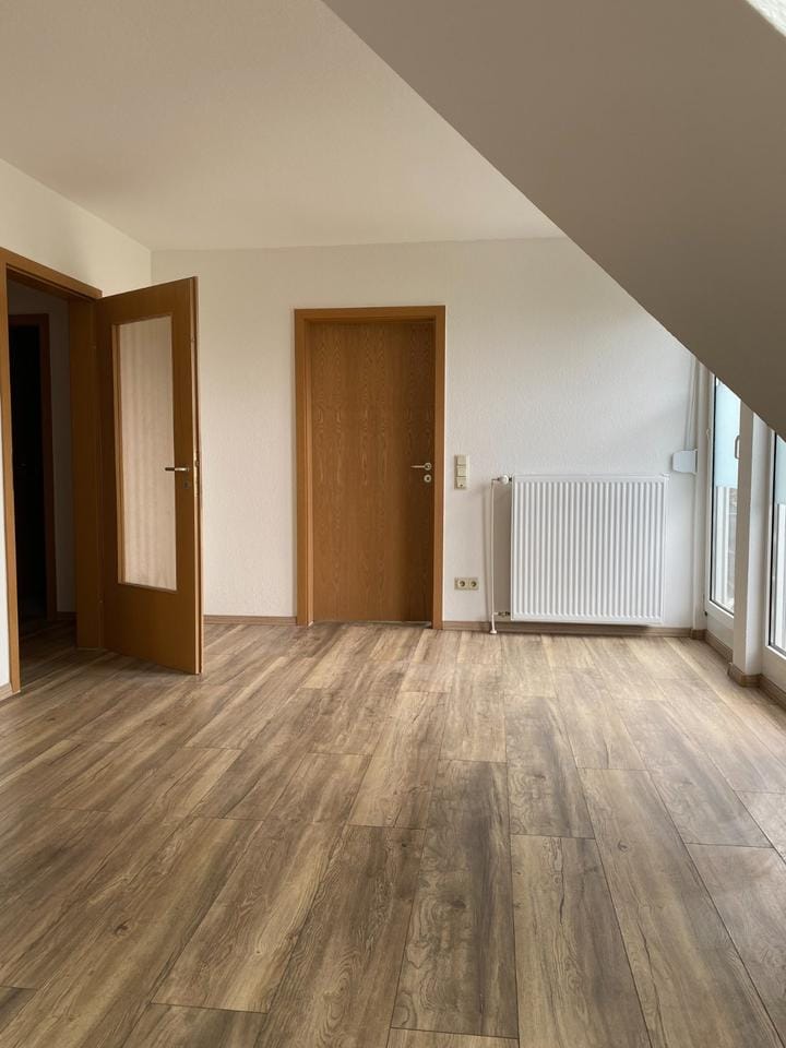 Immobilie in Bördeland - Großartige 1-Zimmerwohnung mit Balkon und Rollläden zum Verkauf in Welsleben - Bild 0