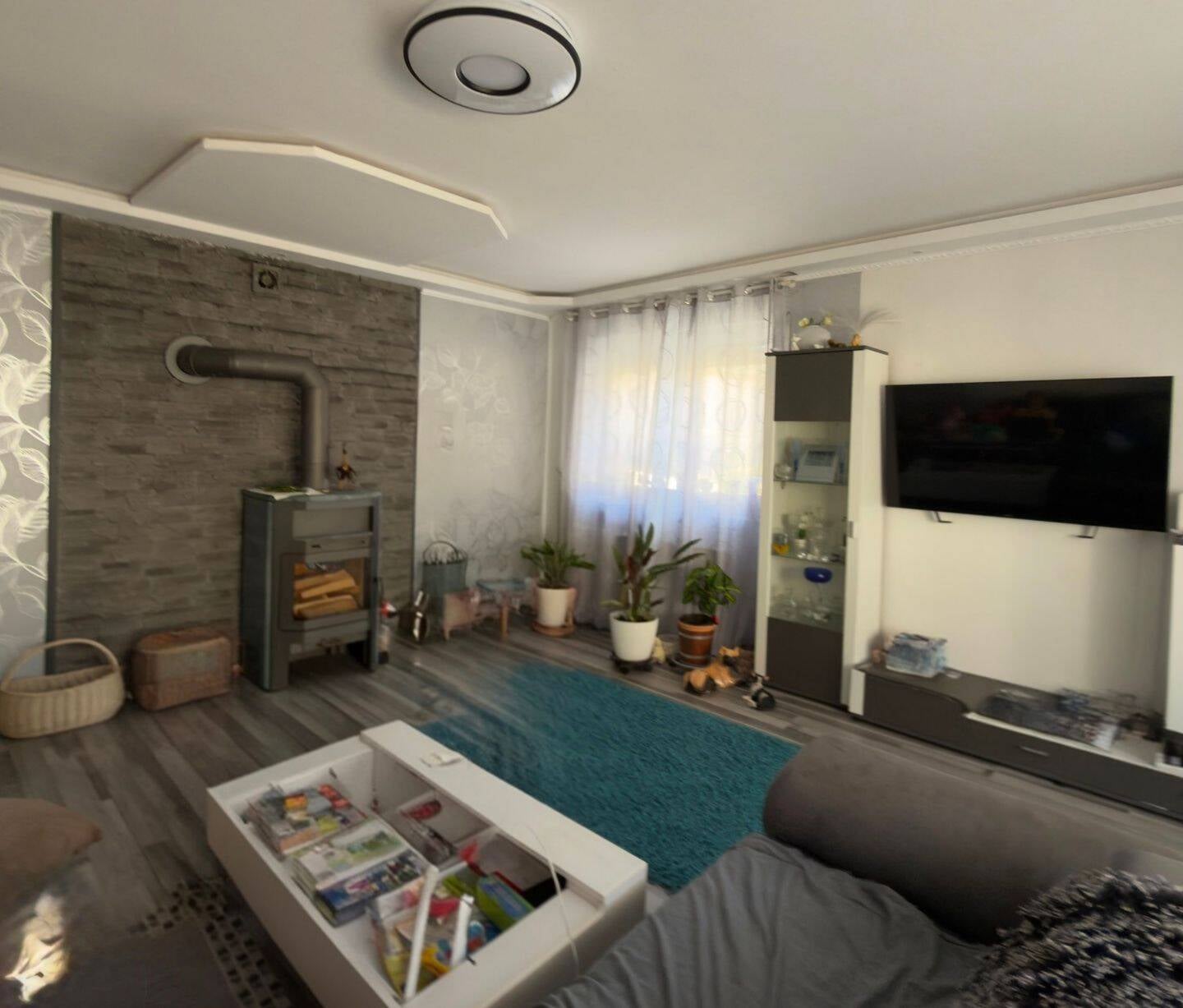 Immobilie in Schlüsselfeld - Familienfreundliches Zweifamilienhaus mit Balkon in Schlüsselfeld OT Thüngfeld - Bild 3