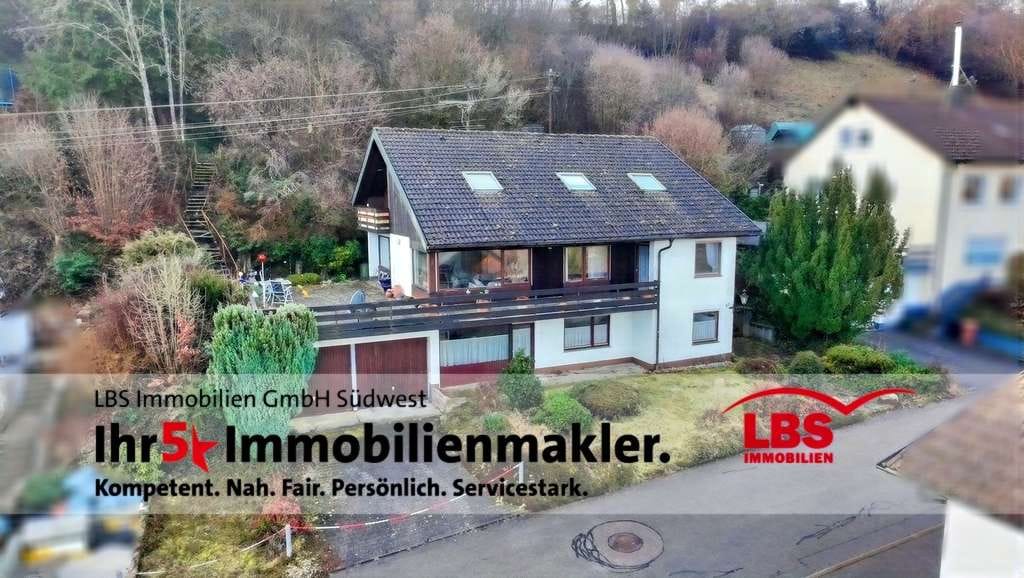 Immobilie in Glatten - Viel Platz, viel Grün, viel Aussicht – attraktives Haus in hervorragender Lage - Bild 1
