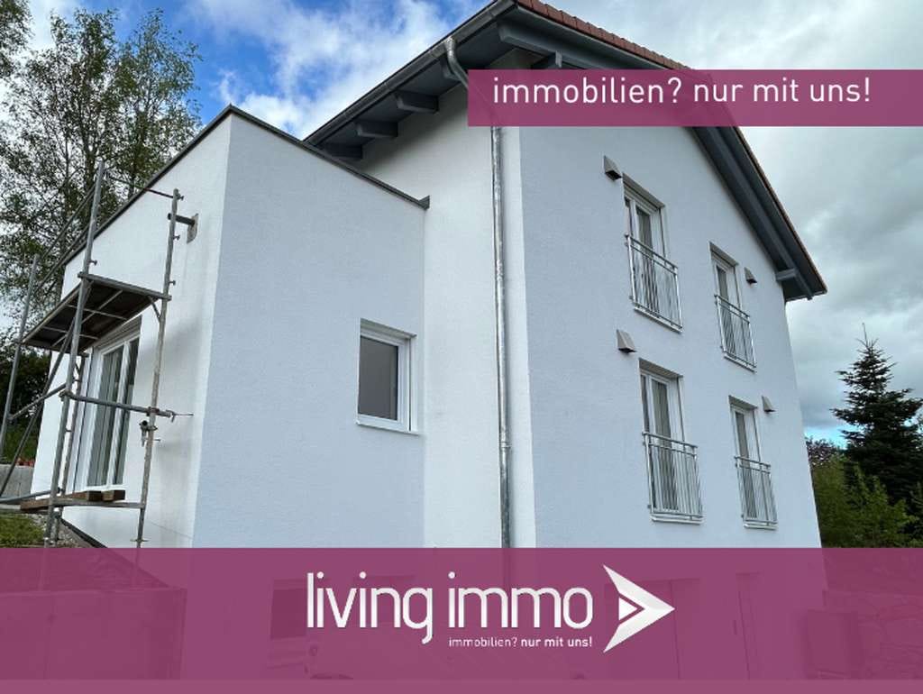 Immobilie in Neuhaus am Inn - ++Erstbezug!Wunderschöne DG-Wohnung im 2. OG mit Luft-Wärmepumpe++ - Bild 0