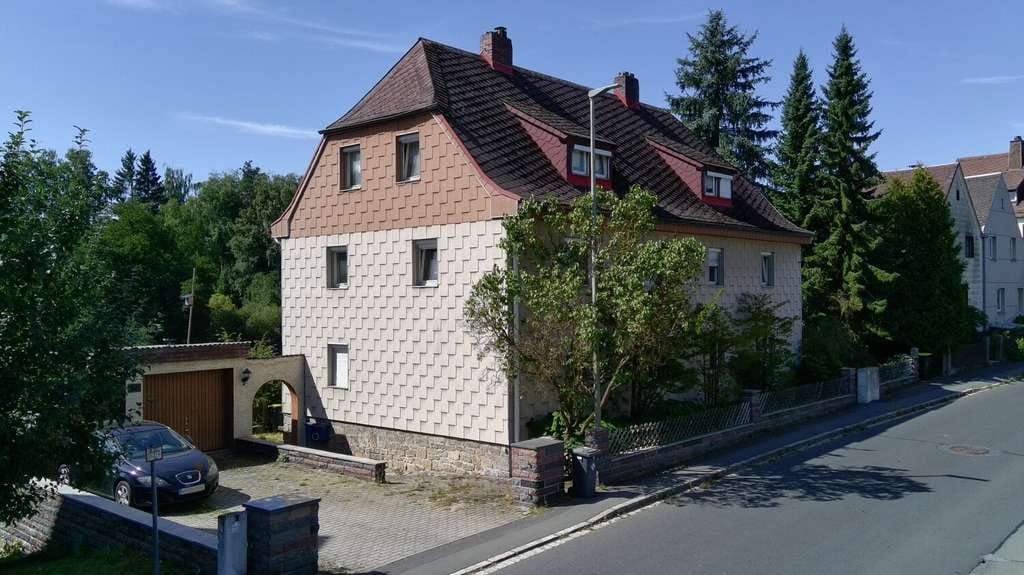 Immobilie in Marktleuthen - Mehrfamilienhaus mit Ausbaupotential - Bild 0