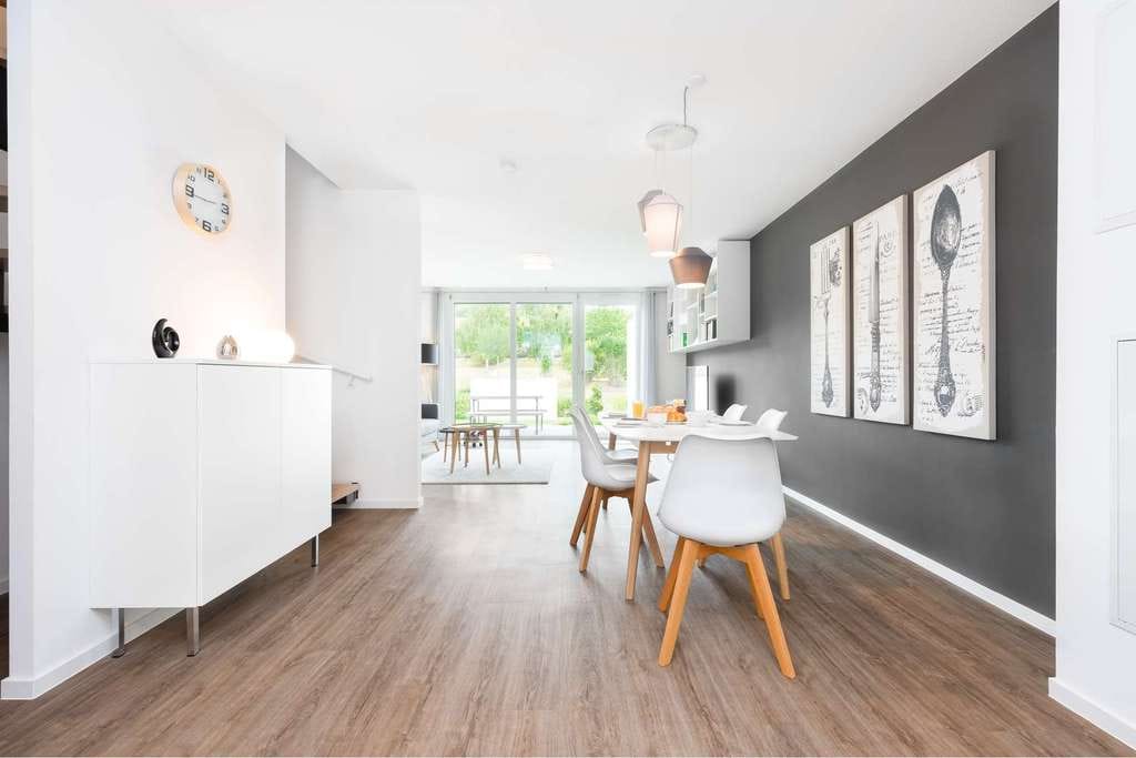 Immobilie in Herbolzheim - Herbolzheim - Viel Platz für die ganze Familie - 5 Zimmer - 145qm - auf Wunsch im Sommer 2026 Bezug - Bild 0