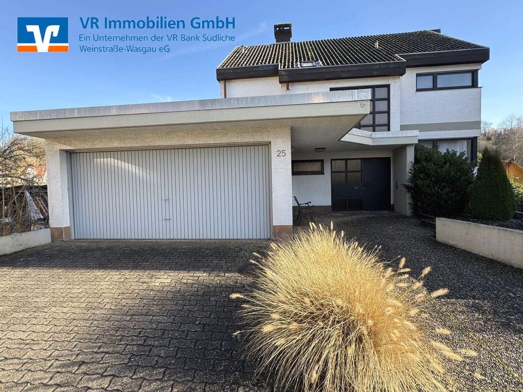 Immobilie in Dahn - Sehr gepflegtes Wohnhaus mit absolutem Traumgarten - Bild 1