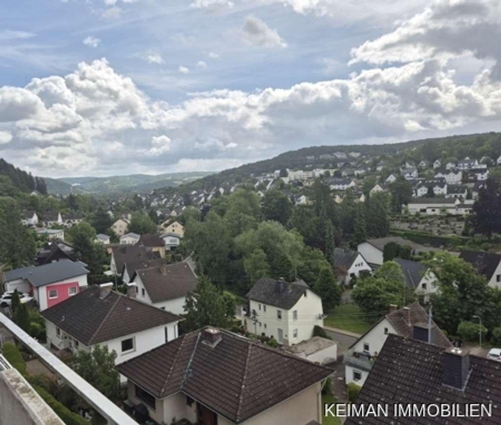 Immobilie in Bad Breisig - Gemütliche schicke Eigentumswohnung in herrlicher Aussichtslage ! - Bild 0