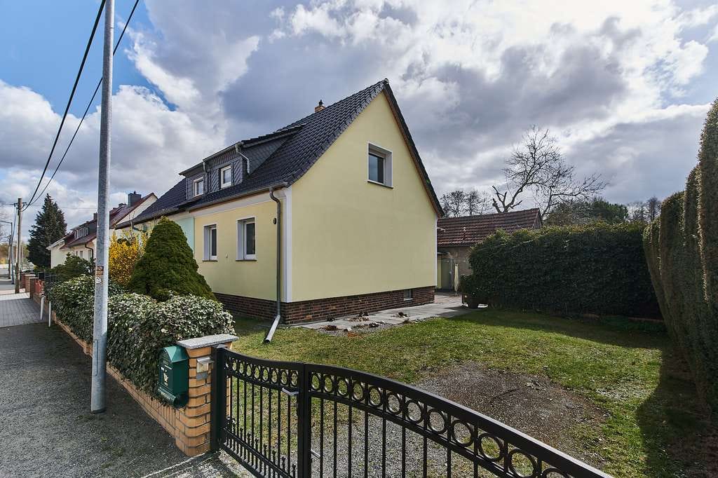 Immobilie in Lauchhammer - Reihen-Eckhaus in Lauchhammer-West – Ideales Zuhause für Familien - Bild 0