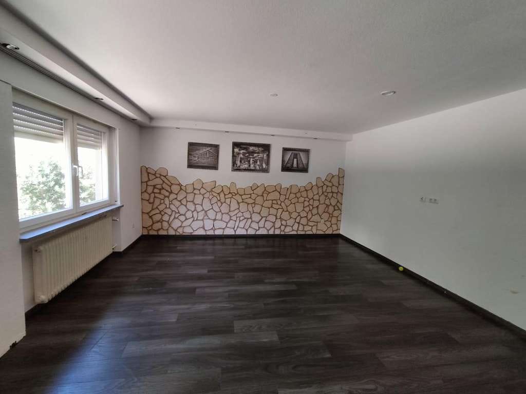 Immobilie in Hohberg - Attraktives Zweifamilienhaus in Hohberg-Hofweier - Bild 3