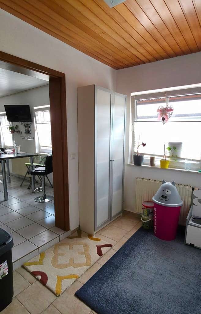 Immobilie in Esthal - Einzugsbereites Familien- oder Ferienhaus mit schönem Garten und top Freizeitangeboten in Waldlage - Bild 4