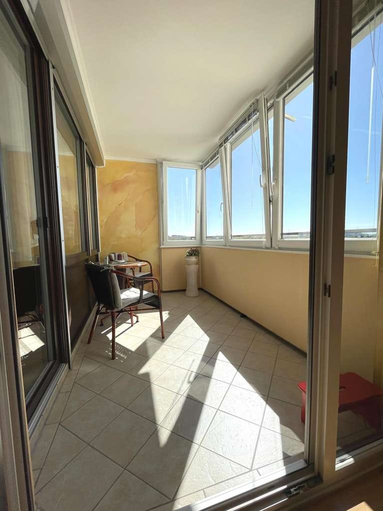 Immobilie in Buchloe - KOMPLETT MÖBLIERTE 3 1/2-ZIMMER-WOHNUNG IN BUCHLOE - Bild 1