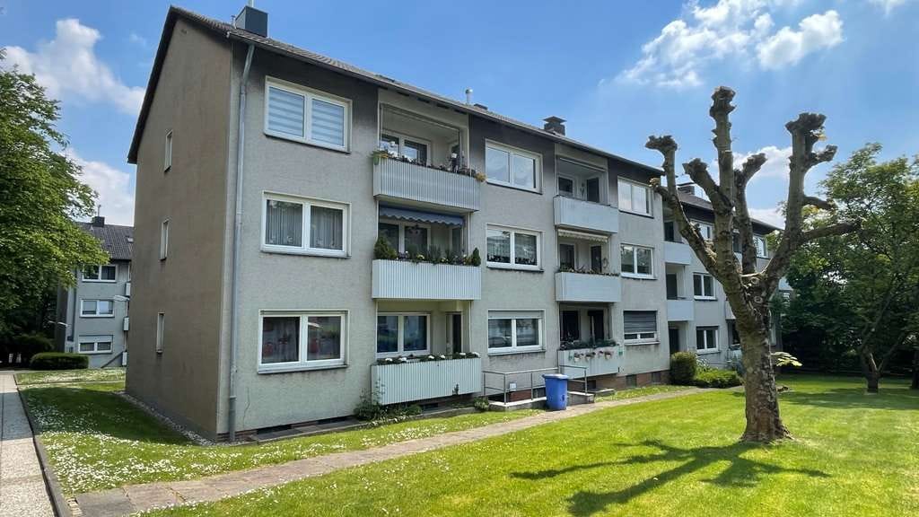 Immobilie in Mettmann - Vermietete und modernisierte 4 Zimmer Eigentumswohnung mit Balkon! - Bild 2
