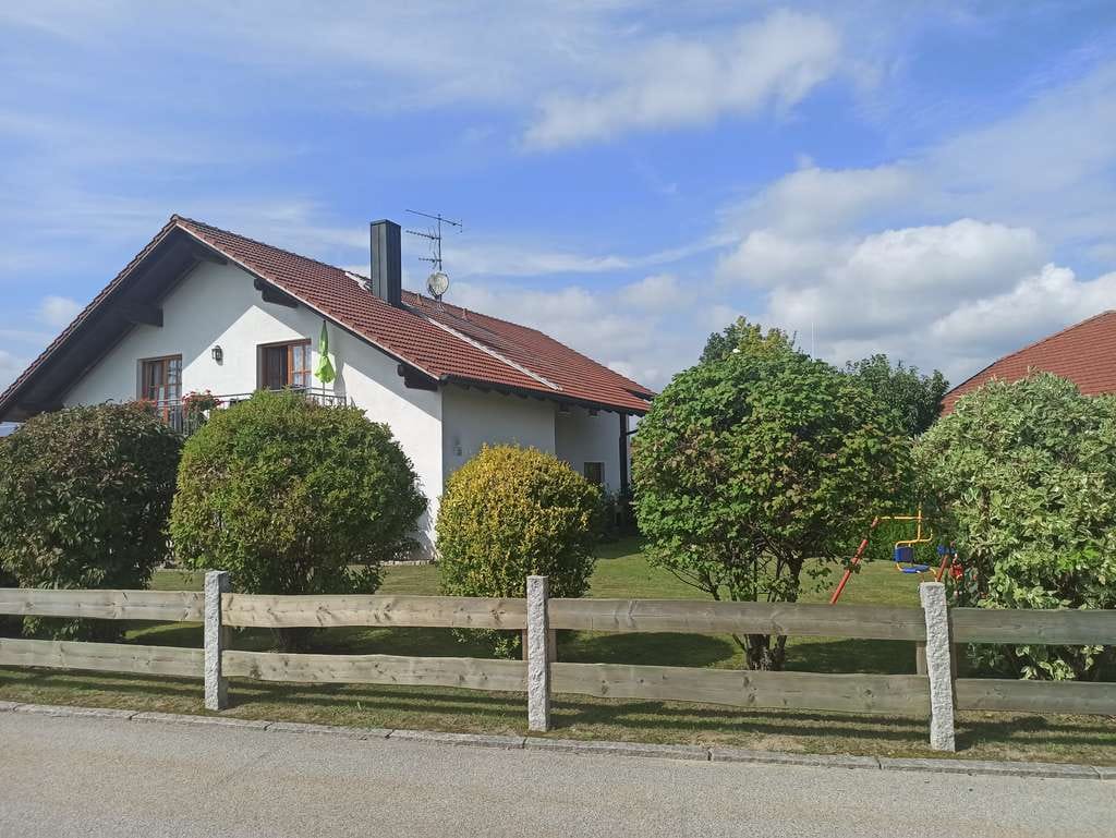 Immobilie in Thyrnau - Herrliches Zweifamilienhaus mit großartigem Weitblick in Thyrnau - Bild 2