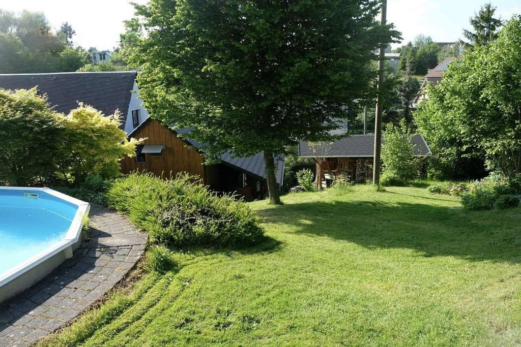 Immobilie in Claußnitz - Attraktives 1-2 Familienhaus mit traumhaftem Grundstück und Pool - Bild 4