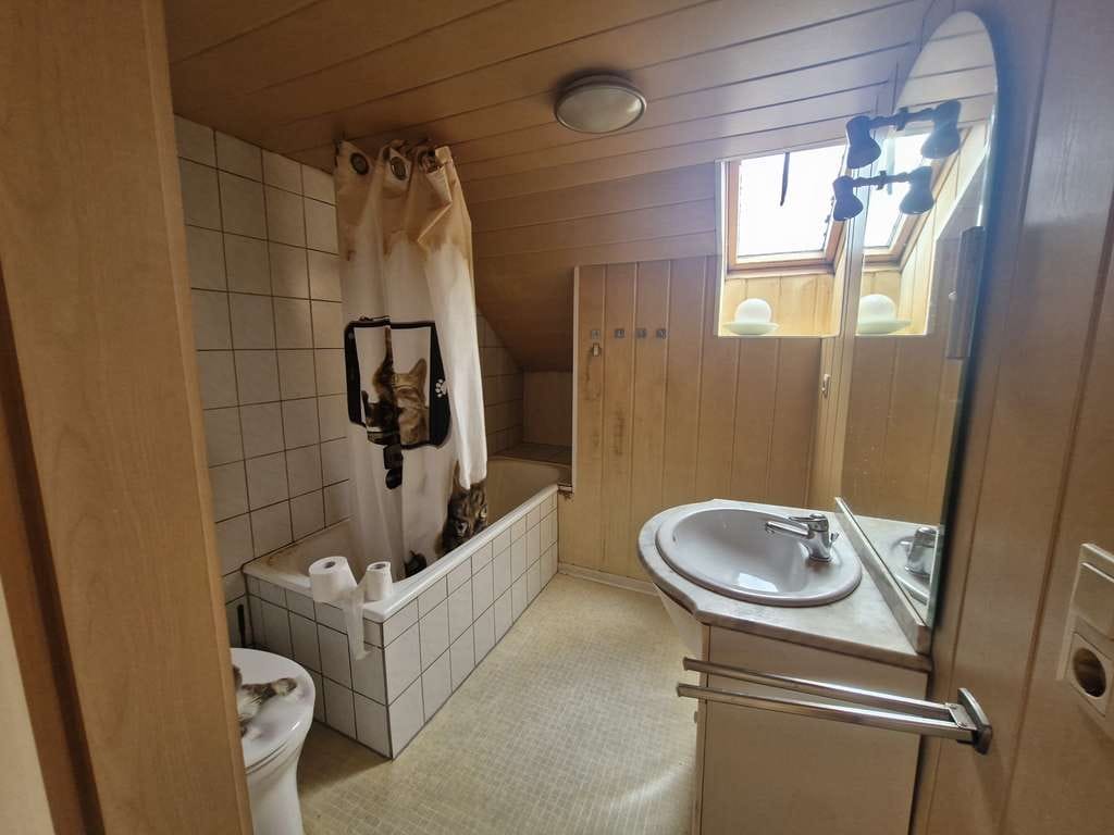 Immobilie in Nonnweiler - Sanierungsbedürftiges Einfamilienhaus in ruhiger Lage von Nonnweiler-Sitzerath - Bild 3