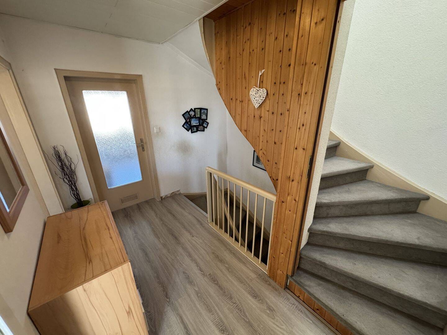 Immobilie in Stadtallendorf - Reihenmittelhaus mit eigenem Garten und Garage - Bild 4