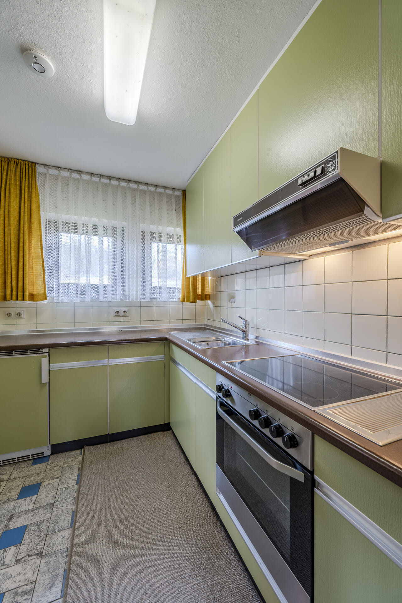 Immobilie in Bietigheim-Bissingen - Wohnung mit Charakter: Fernblick, Garten & solide Substanz - Bild 4