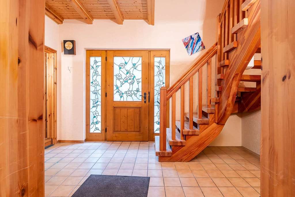 Immobilie in Feusdorf - Freistehende Landhaus-Villa in ökologischer Bauweise in Feusdorf - Barrierefreies Wohnen - Bild 4