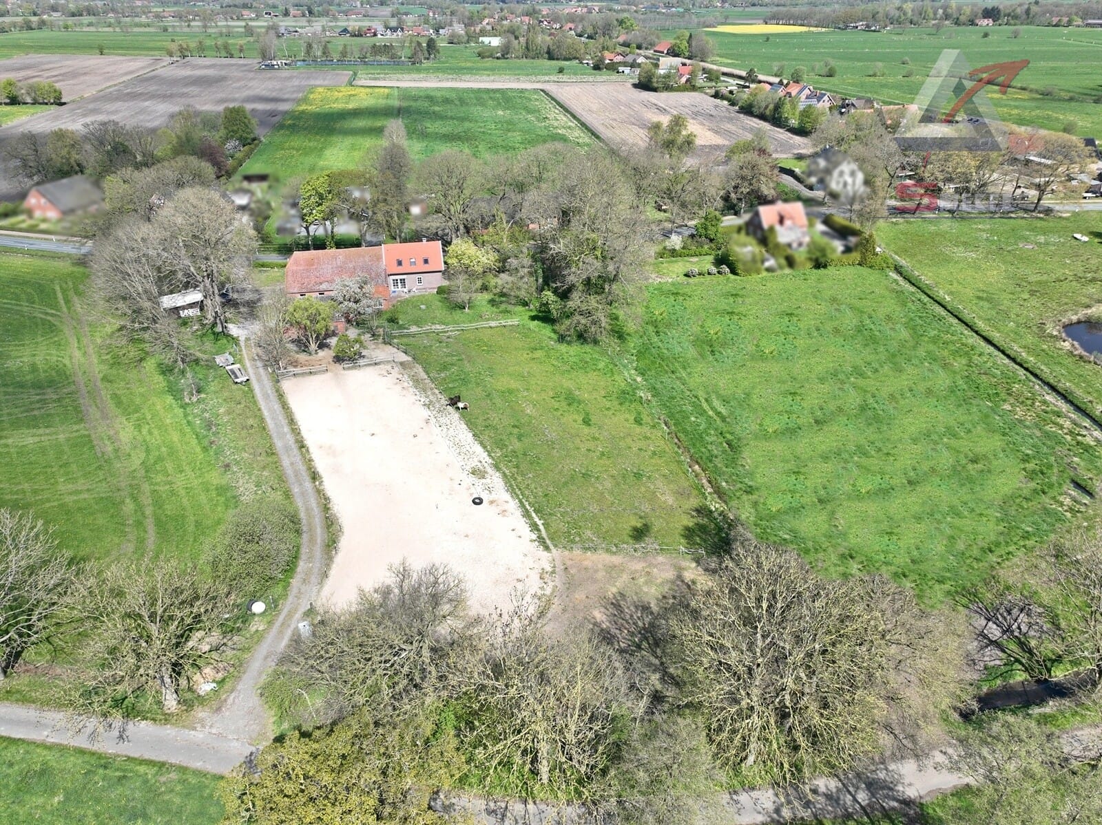 Immobilie in Filsum - Traumhaus - wunderschön sanierter Resthof - Bild 2