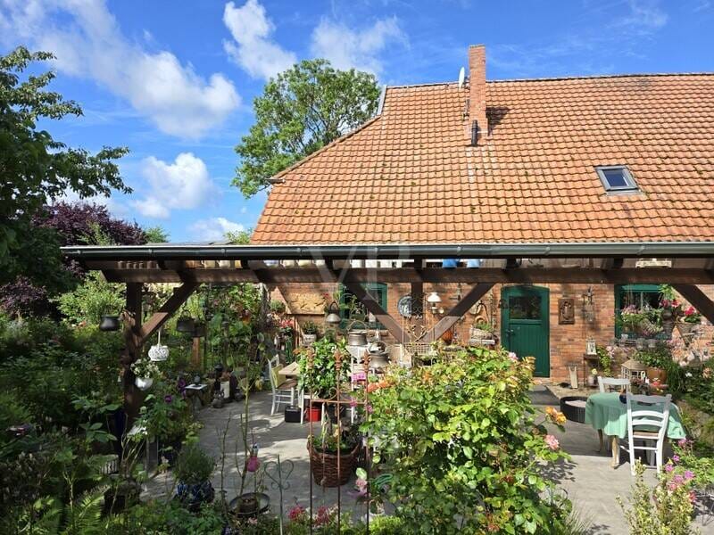 Immobilie in Dümmer - Saniertes Fachwerk-Landhaus mit großem Grundstück und historischem Charme - Bild 3
