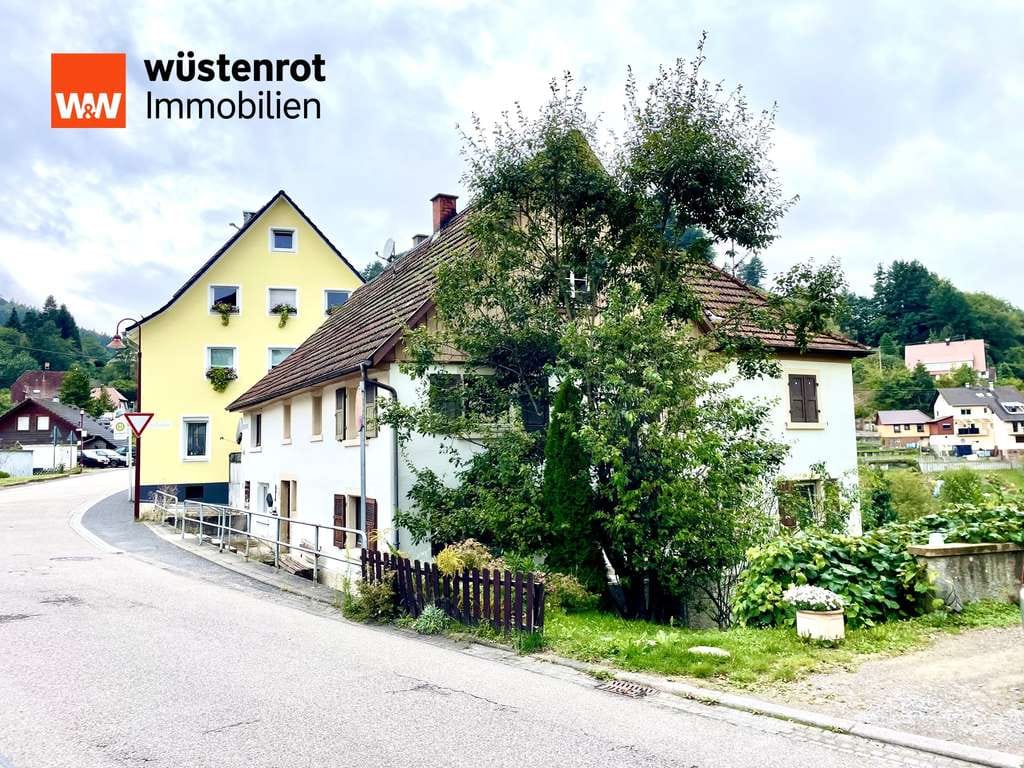 Immobilie in Forbach - *Idyllisches Schwarzwald-Juwel: Freistehendes Haus mit großem Potenzial und herrlichen Fernblick* - Bild 4
