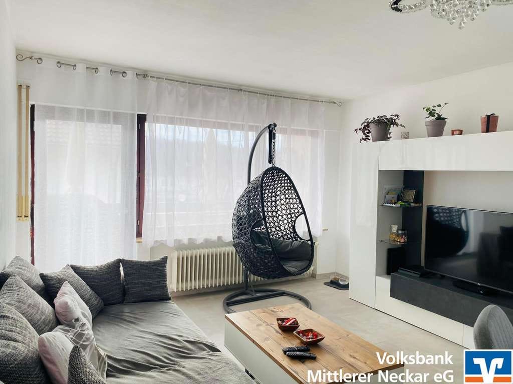 Immobilie in Notzingen - Lichtdurchflutete 3,5-Zimmerwohnung mit sonnigem Balkon  - Bild 0