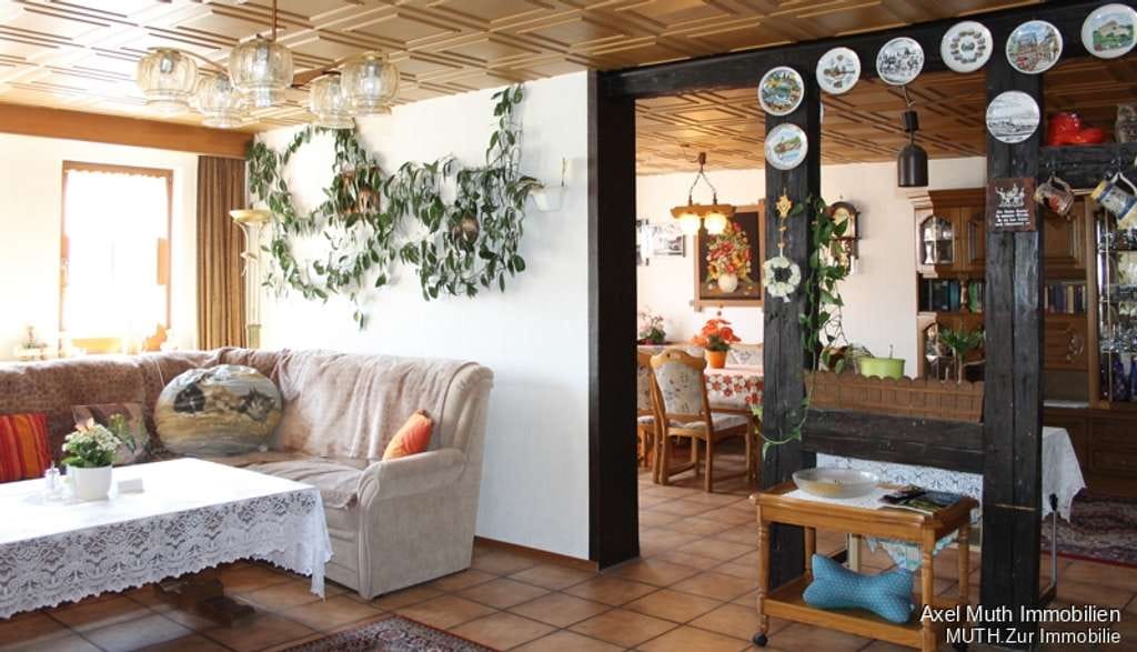 Immobilie in Nordheim - Traditionelles Bauernhaus mit Scheune - Bild 4