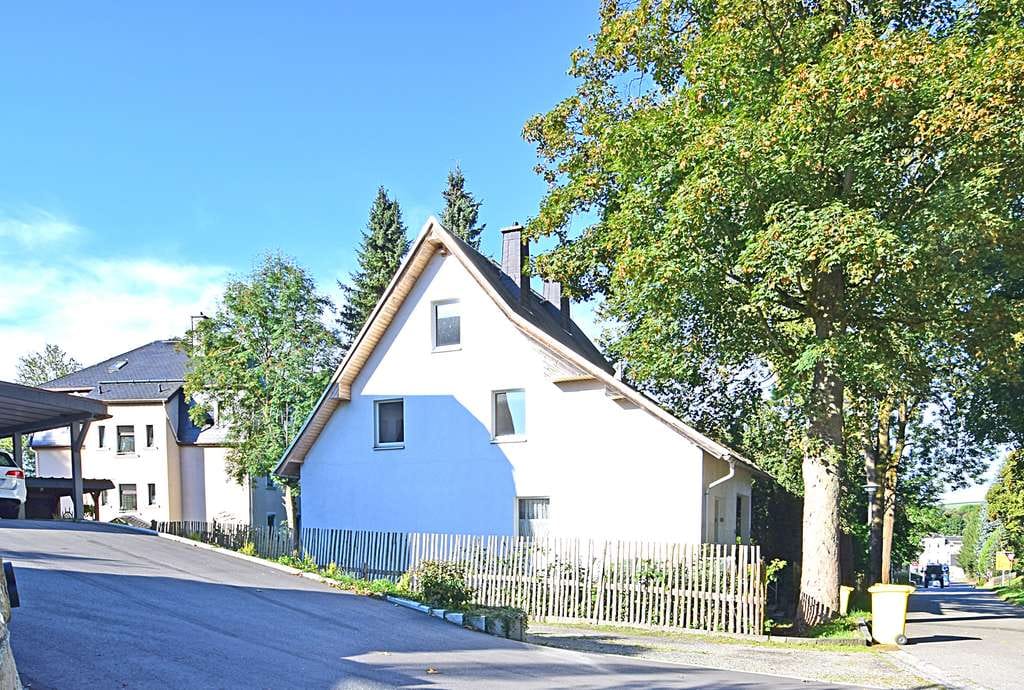 Immobilie in Schlettau - *WoW – Großzügiges Einfamilienhaus mit viel Potential in Schlettau* - Bild 3