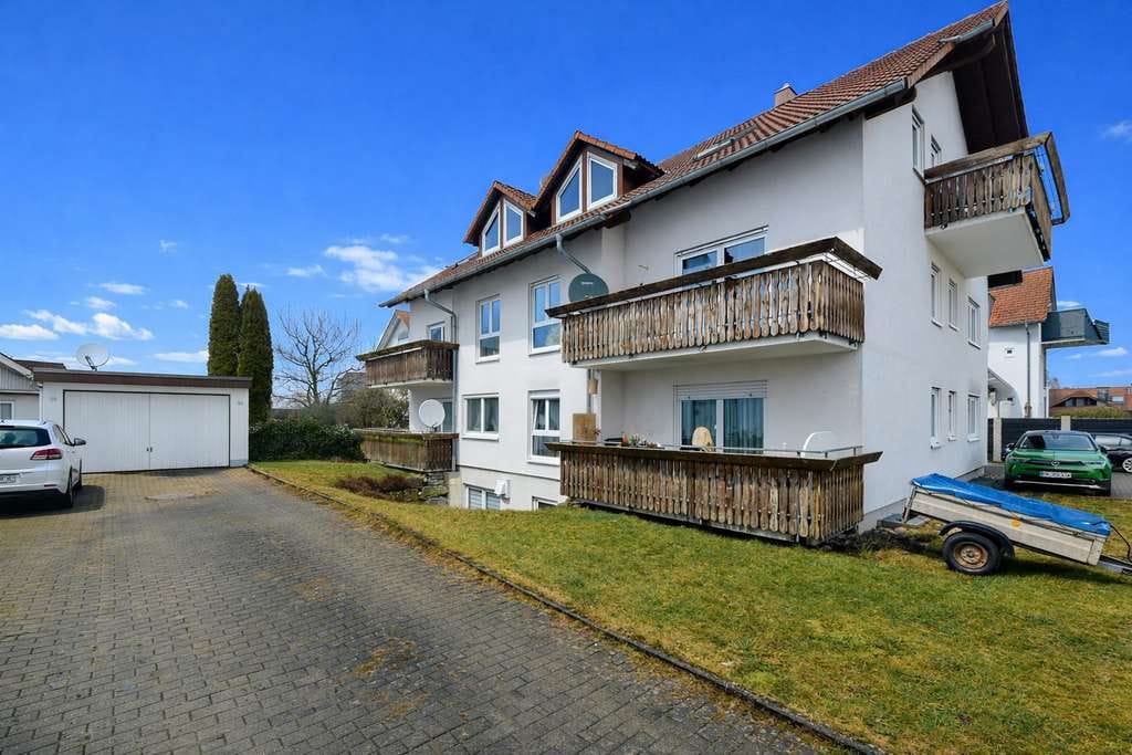 Immobilie in Dornhan - 3-Zimmer-Wohnung mit Balkon – bevorstehende Sanierung sorgt für zukunftssicheren Wohnwert - Bild 3