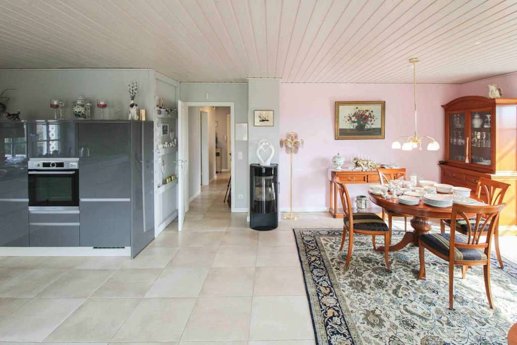Immobilie in Hürup - Barrierefreies Schwedenhaus mit Erdwärme in Husby - Bild 2