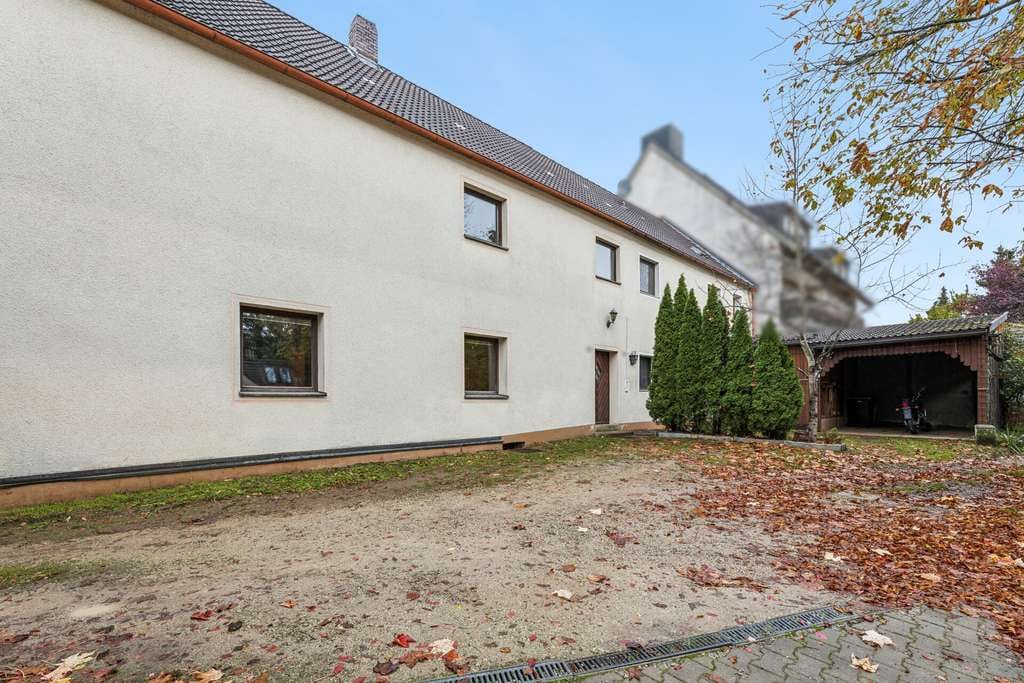 Immobilie in Igensdorf - Mehrfamilienhaus aus dem Dornrösschenschlaf erwacht - Bild 1