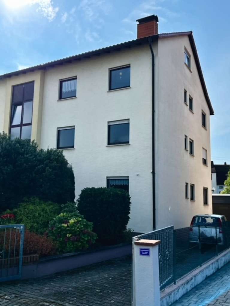 Immobilie in Hirschberg an der Bergstraße - Sehr gepflegtes Mehrfamilienhaus in Toplage inkl. Bauplatz! - Bild 0