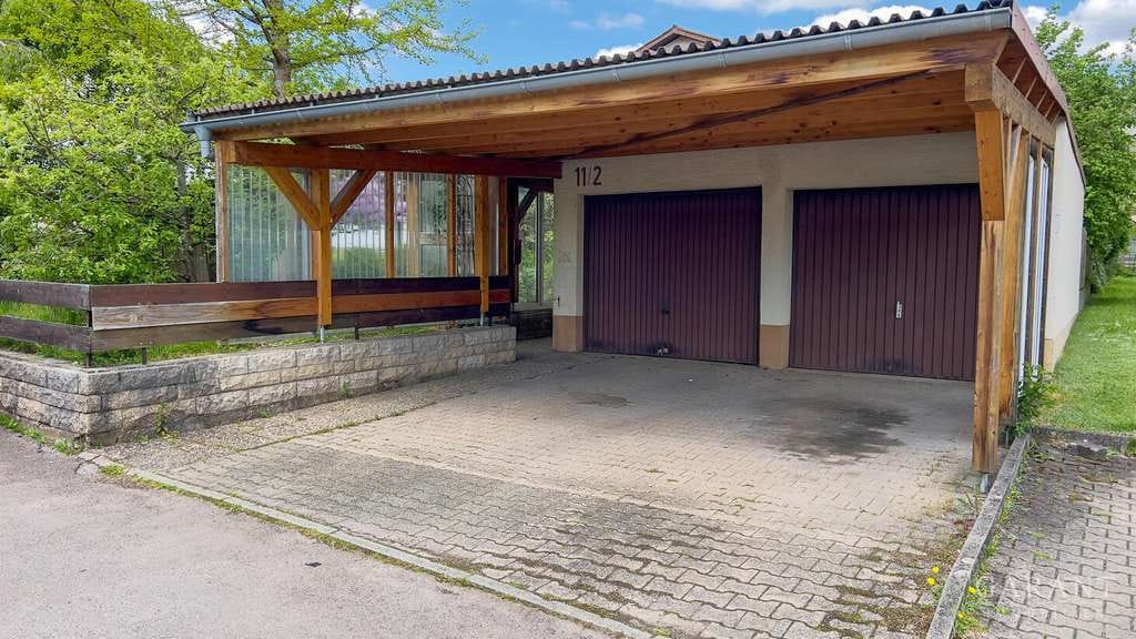 Immobilie in Gschwend - Großes Einfamilienhaus in ruhiger Lage von Gschwend! - Bild 1