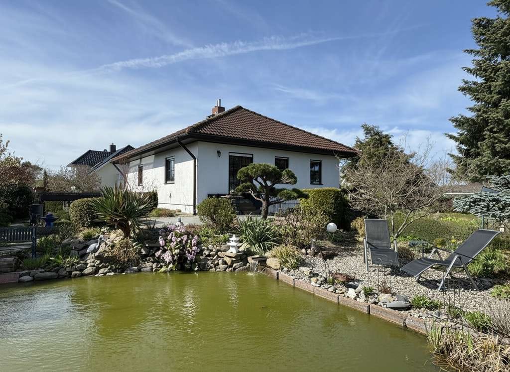 Immobilie in Brünzow - Traumhaftes Grundstück am Feldrand: Bungalow mit Wintergarten und vielen Extras - Bild 3