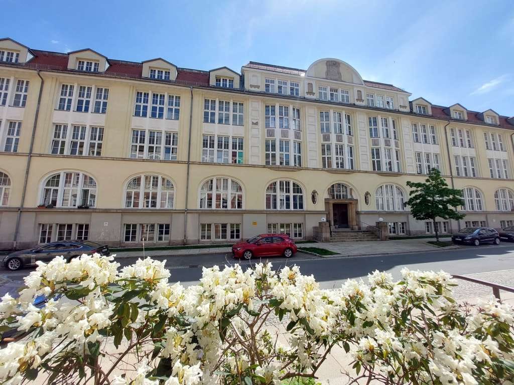 Immobilie in Auerbach/Vogtland - Attraktives Apartement in ehemaliger Textilfabrik, mit Aufzug, zentrumsnah, Denkmalschutz! - Bild 0