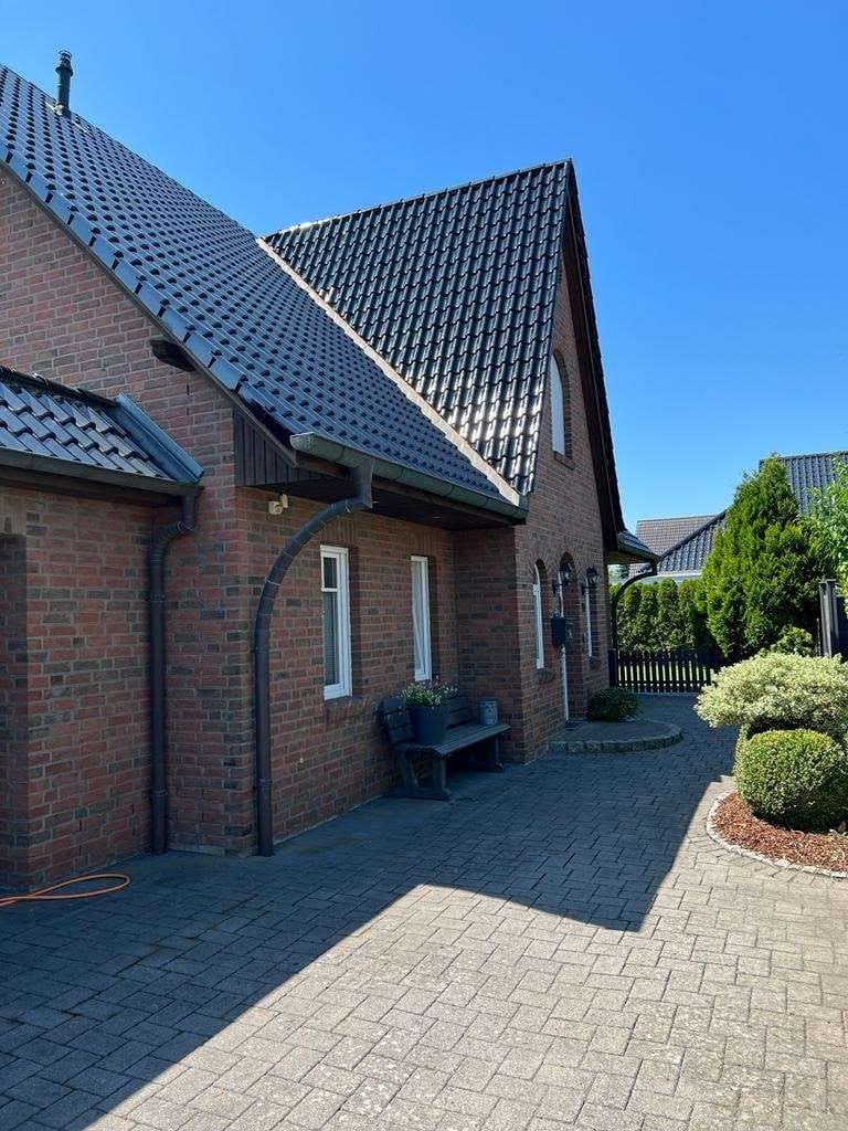 Immobilie in Lengenbostel - Hochwertiges Einfamilienhaus mit Doppelgarage & attraktivem Raumkonzept - Bild 1