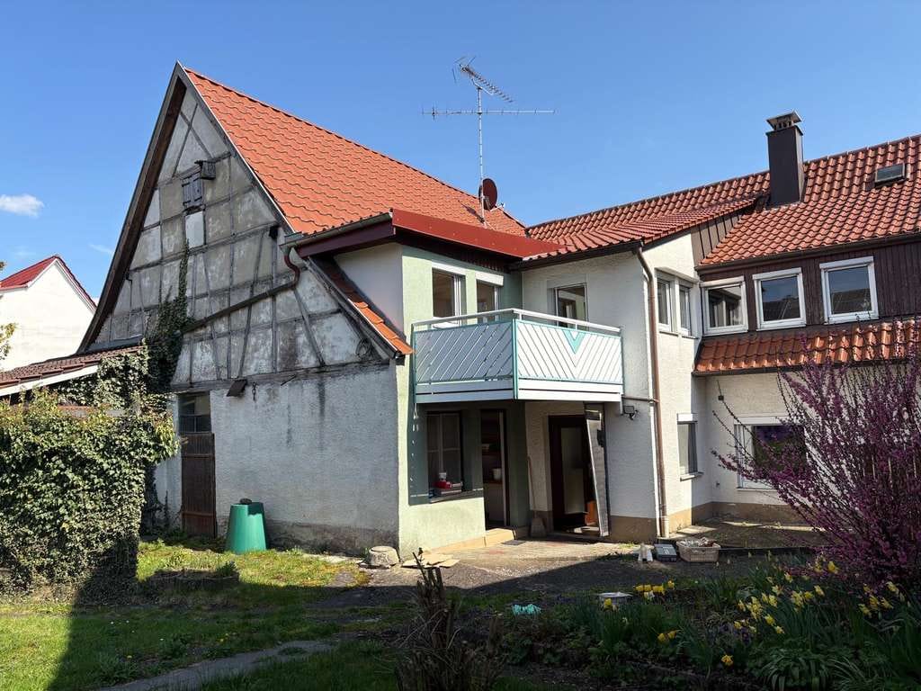 Immobilie in Langenau - Wohnhaus mit angebauter Scheune - Bild 2