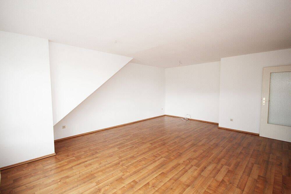 Immobilie in Altdorf bei Nürnberg - Hier brauchen Sie nur noch einziehen! - Bild 2