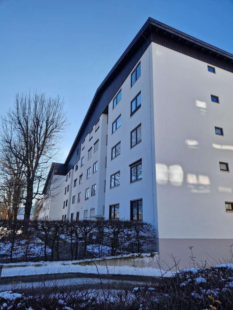 Immobilie in Lenggries - Solide Kapitalanlage: 3-Zimmer-Wohnung mit zusätzlichem Hobbyraum in Lenggries - Bild 1
