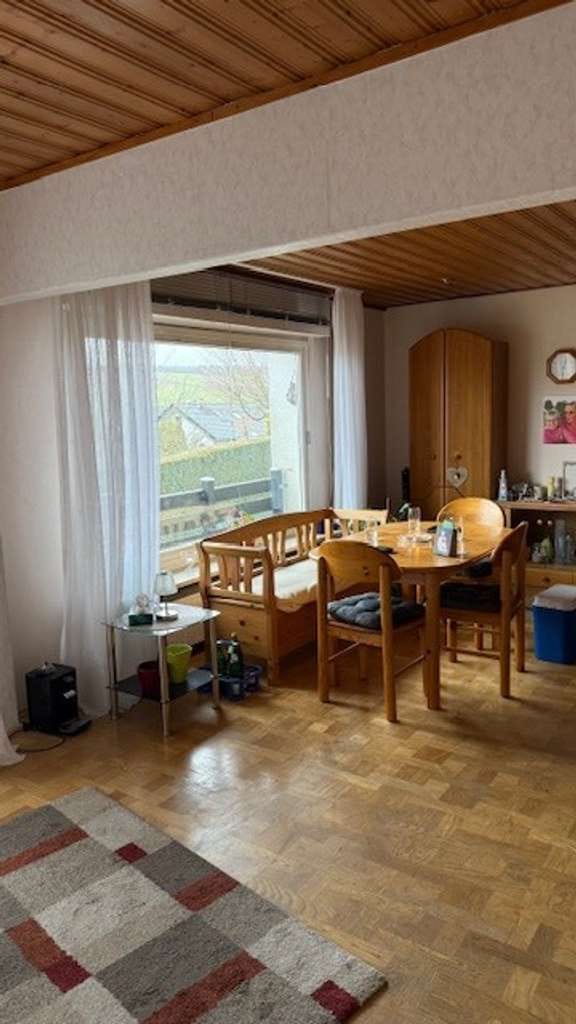 Immobilie in Grävenwiesbach - Charmantes Einfamilienhaus in Grävenwiesbach  - Bild 2