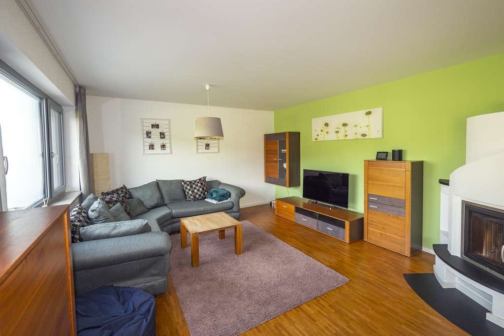 Immobilie in Burgebrach - Einfamilienhaus für die Familie mit großzügigem Garten - Bild 3