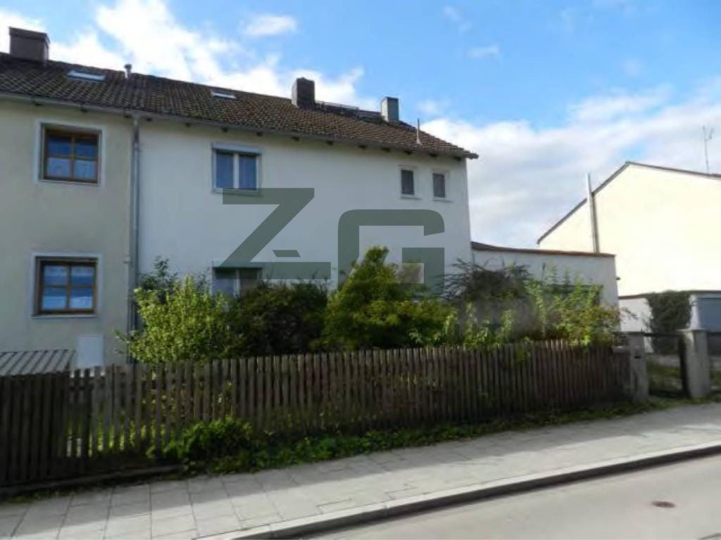 Immobilie in Eichenau - Eichenau: Einfamilienhaus mit Garage - Bild 0