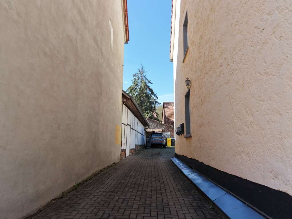Immobilie in Amt Creuzburg - Attraktives 3-Parteienhaus in Amt Creuzburg – vielseitig nutzbar - Bild 3