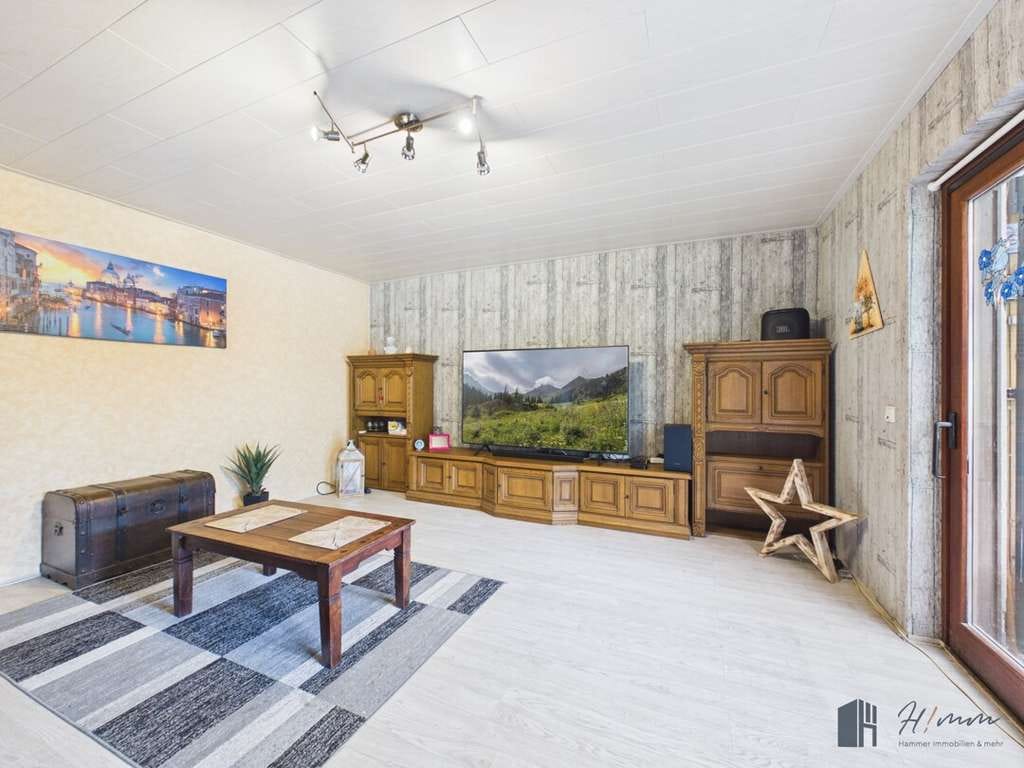 Immobilie in Dausenau - Wohnen im Grünen - großzügiges Haus auf 1.225 m² Grundstück in Dausenau! - Bild 3