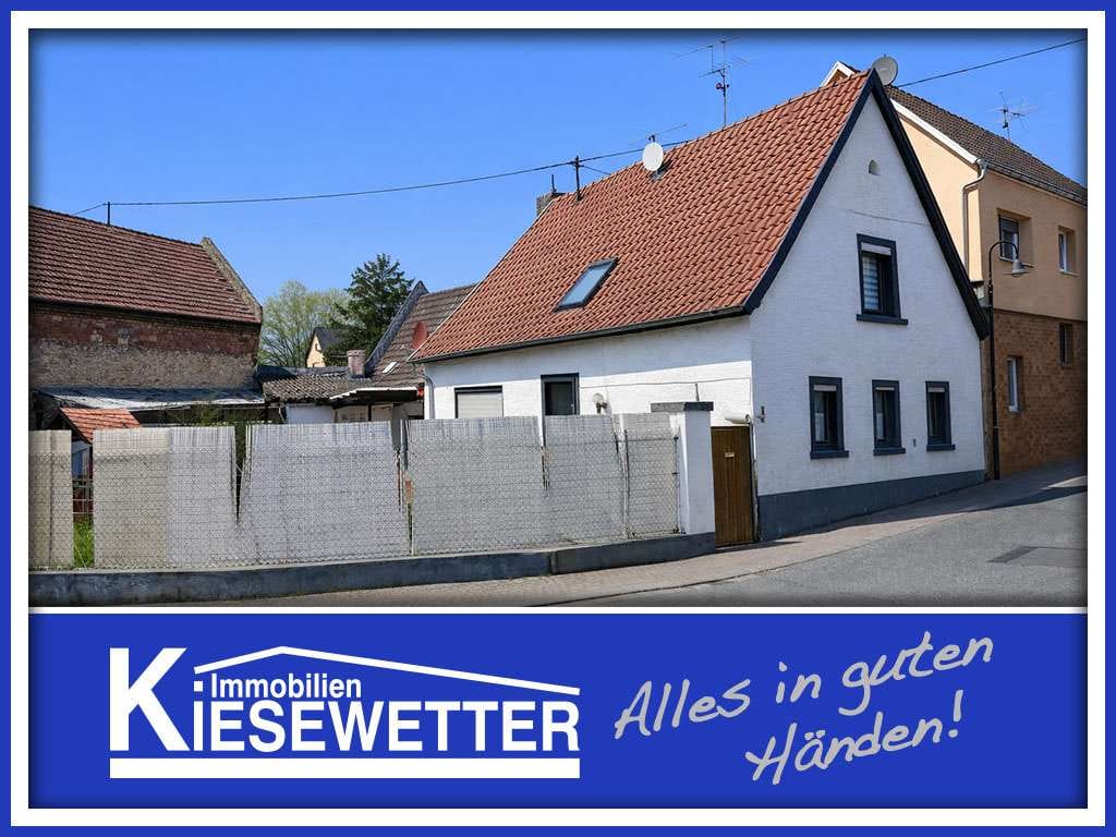 Immobilie in Offstein - Saniertes Wohnhaus mit ELW in Offstein & familienfreundliches Einfamilienhaus in Offstein - Bild 0
