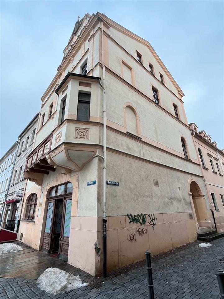 Immobilie in Dreiheide - Mehrfamilienhaus am Markt von Torgau - Bild 0
