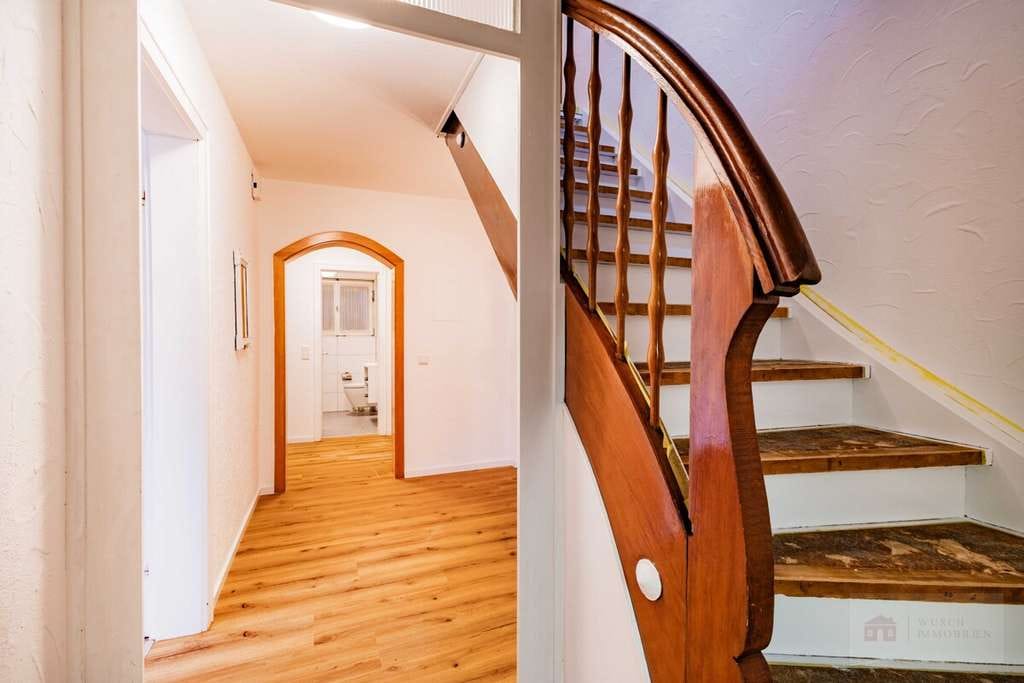 Immobilie in Elzach - Großzügiges Mehrgenerationenhaus in sonniger Lage von Oberprechtal - Bild 0