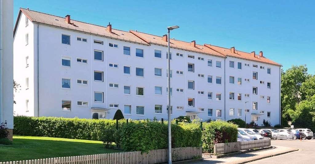 Immobilie in Springe - Renovierungsbedürftige 3-Zimmer-Erdgeschosswohnung in Springe - Bild 1