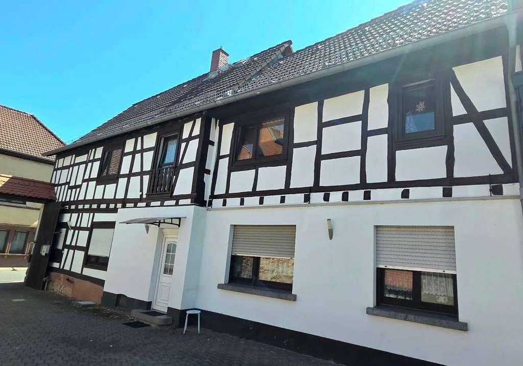 Immobilie in Otzberg - 2-Parteienhaus in Otzberg zu verkaufen - Bild 0