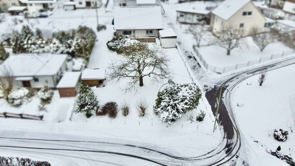Immobilie in Weitefeld - **Schön gelegenes Einfamilienhaus in familienfreundlicher Wohngegend von Weitefeld** - Bild 4